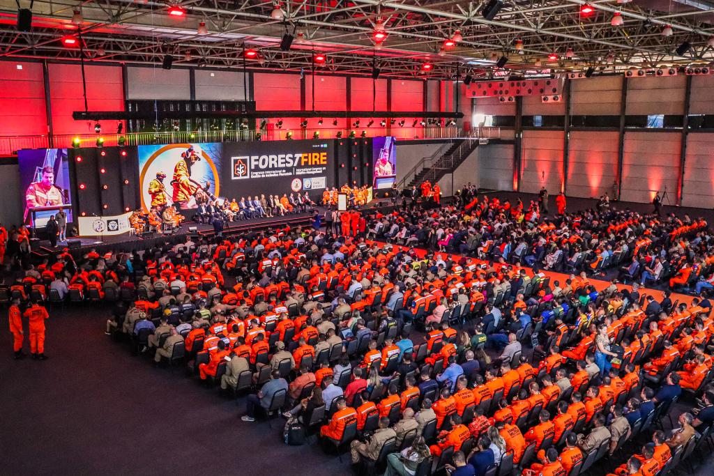 Congresso Internacional de Incêndios Florestais reforça compromisso global com a preservação